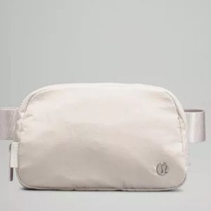 Lululemon belt bag